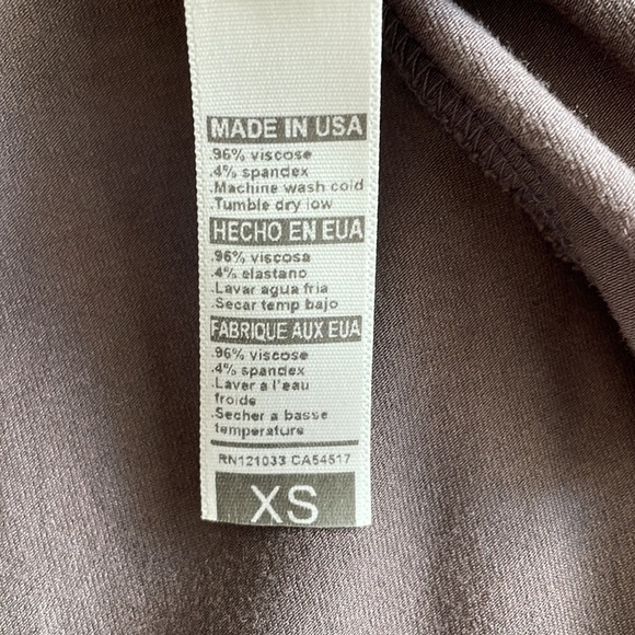 Gray open back top - Picture 5 of 5